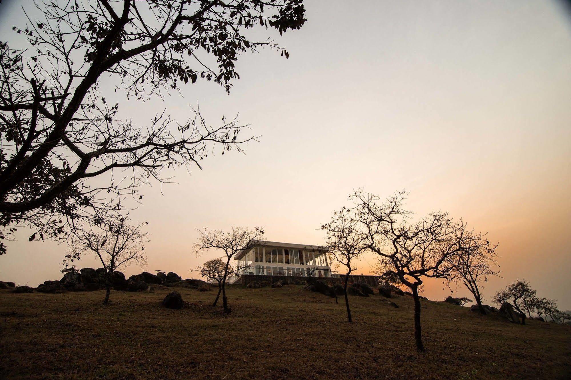 Saddle Hill Ranch Hotel Bafut Exterior foto
